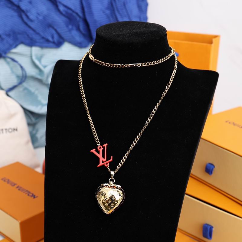 LV Necklace 03lyr635
